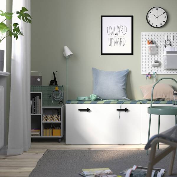 SMÅSTAD Bank mit Kasten, weiß/weiß, Osterangebot