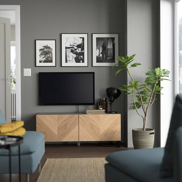 BESTÅ TV-Bank mit Türen, schwarzbraun/Hedeviken/Stubbarp Eichenfurnier, 50% Rabatt für begrenzte Zeit