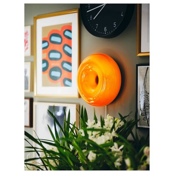 VARMBLIXT Tisch-/Wandleuchte, LED, orange Glas/rund, Muttertagsangebot