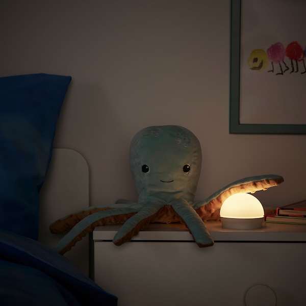 BLÅVINGAD Stofftier mit LED-Nachtlicht, türkis Oktopus/batteriebetrieben Neueste Stile
