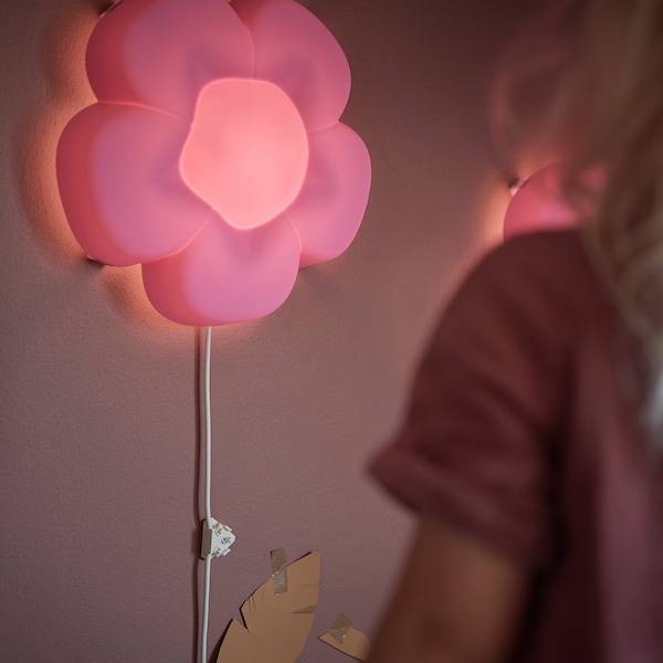 UPPLYST Wandleuchte, LED, Blume lila Kostenloser Versand international