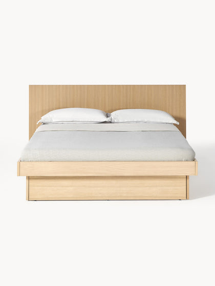 Westwing Collection Holzbett Sato mit Schubladen und Kopfteil Super Sparpreis