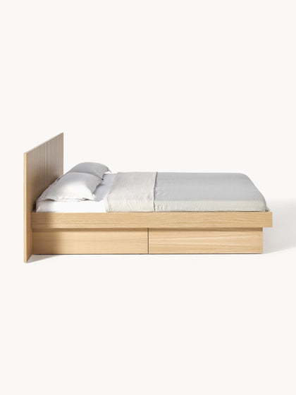 Westwing Collection Holzbett Sato mit Schubladen und Kopfteil Super Sparpreis