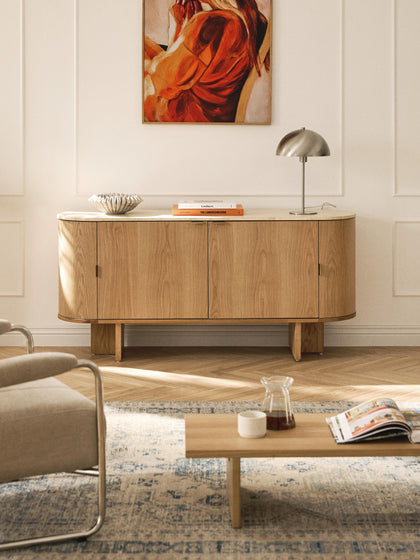 Westwing Collection Holz-Sideboard Zumi mit abgerundeten Ecken und Travertinplatte Günstig kaufen