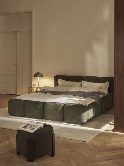Westwing Collection Polsterbett Tayla aus Teddy-Bouclé Flash Sale