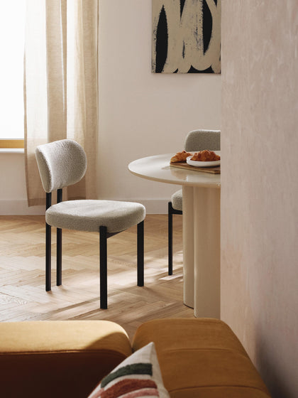 Westwing Collection Bouclé-Polsterstuhl Adrien 2025