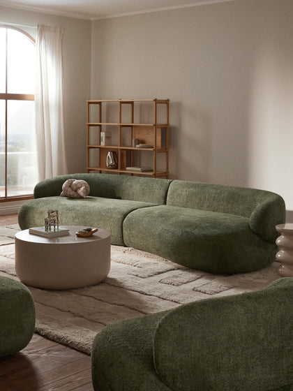 Westwing Collection Sofa Alba (4-Sitzer) aus Teddy-Bouclé Verkauf
