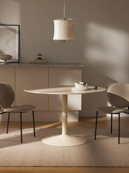 Westwing Collection Ovaler Marmor-Esstisch Miley 120 x 90 cm Limitierter Zeitrabatt