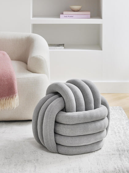 Westwing Collection Knoten-Pouf Twist Muttertagsangebot