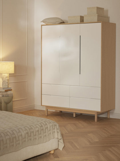 Westwing Collection Kleiderschrank Cassy 3-türig Weihnachtsangebot
