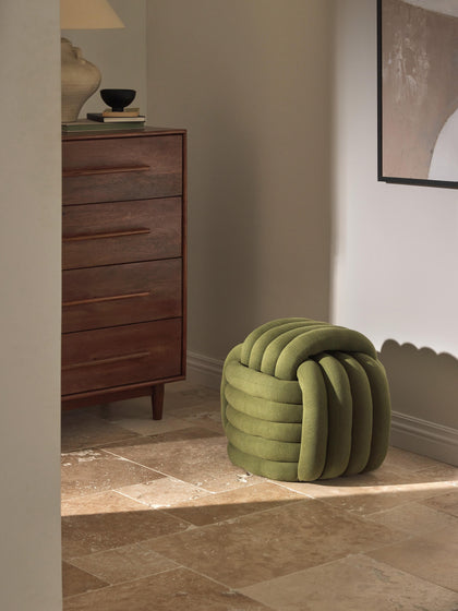 Westwing Collection Knoten-Pouf Twist Nur noch ein Tag übrig