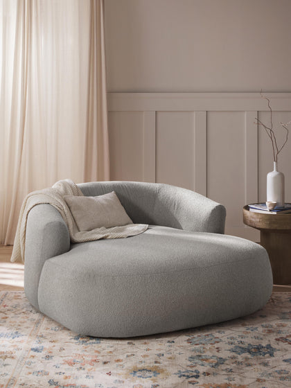 Westwing Collection XL Bouclé-Loungesessel Sofia 50% Rabatt mit kostenlosem Versand